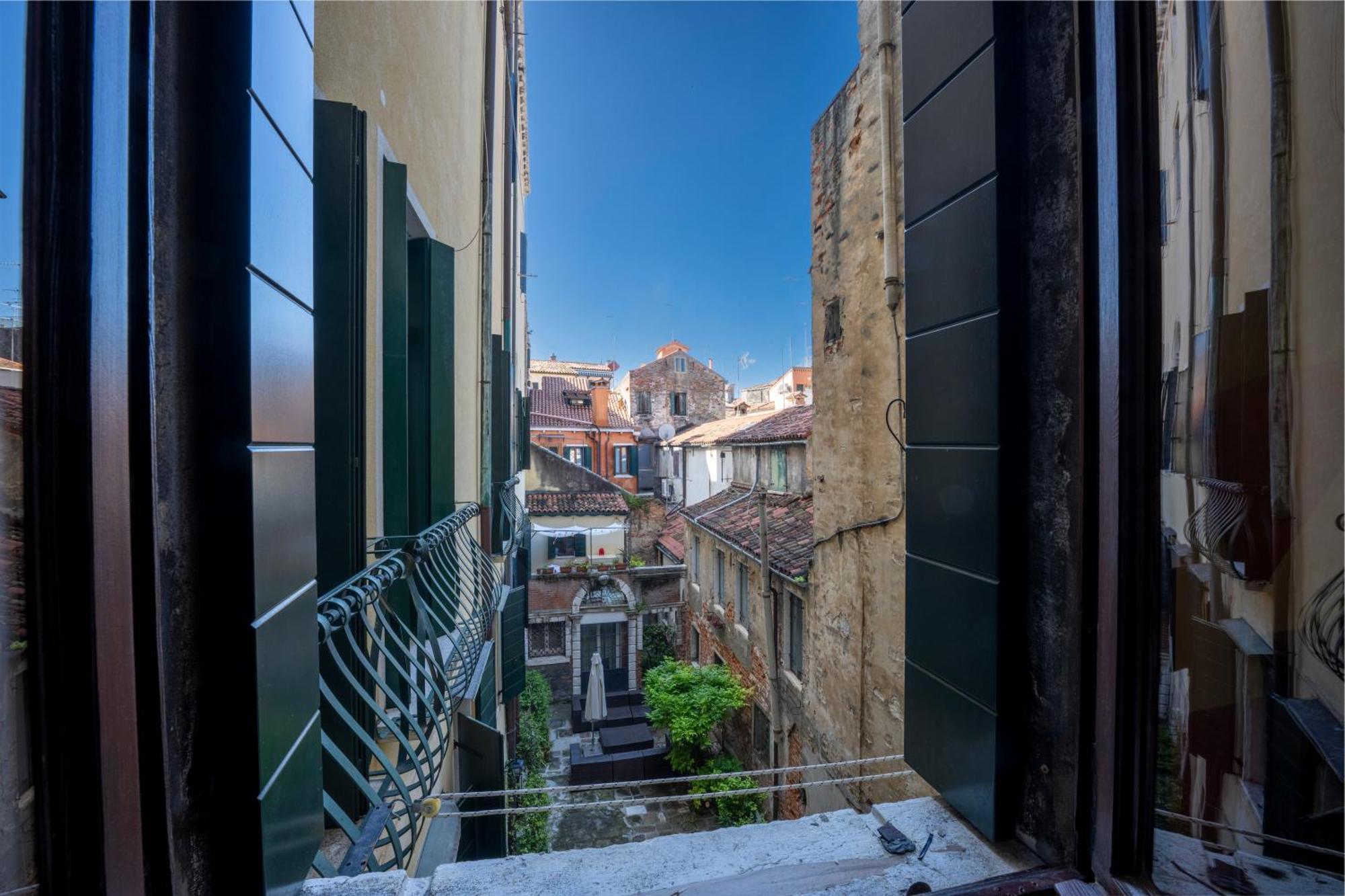 Savoia E Jolanda Apartments Venecia Exterior foto