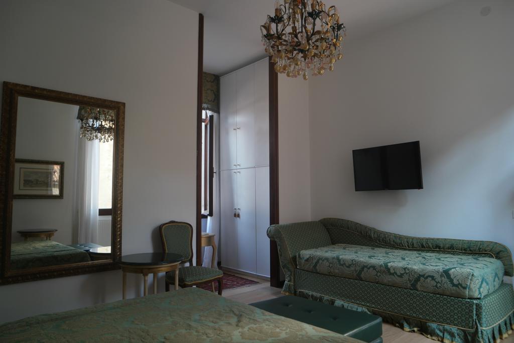 Savoia E Jolanda Apartments Venecia Exterior foto