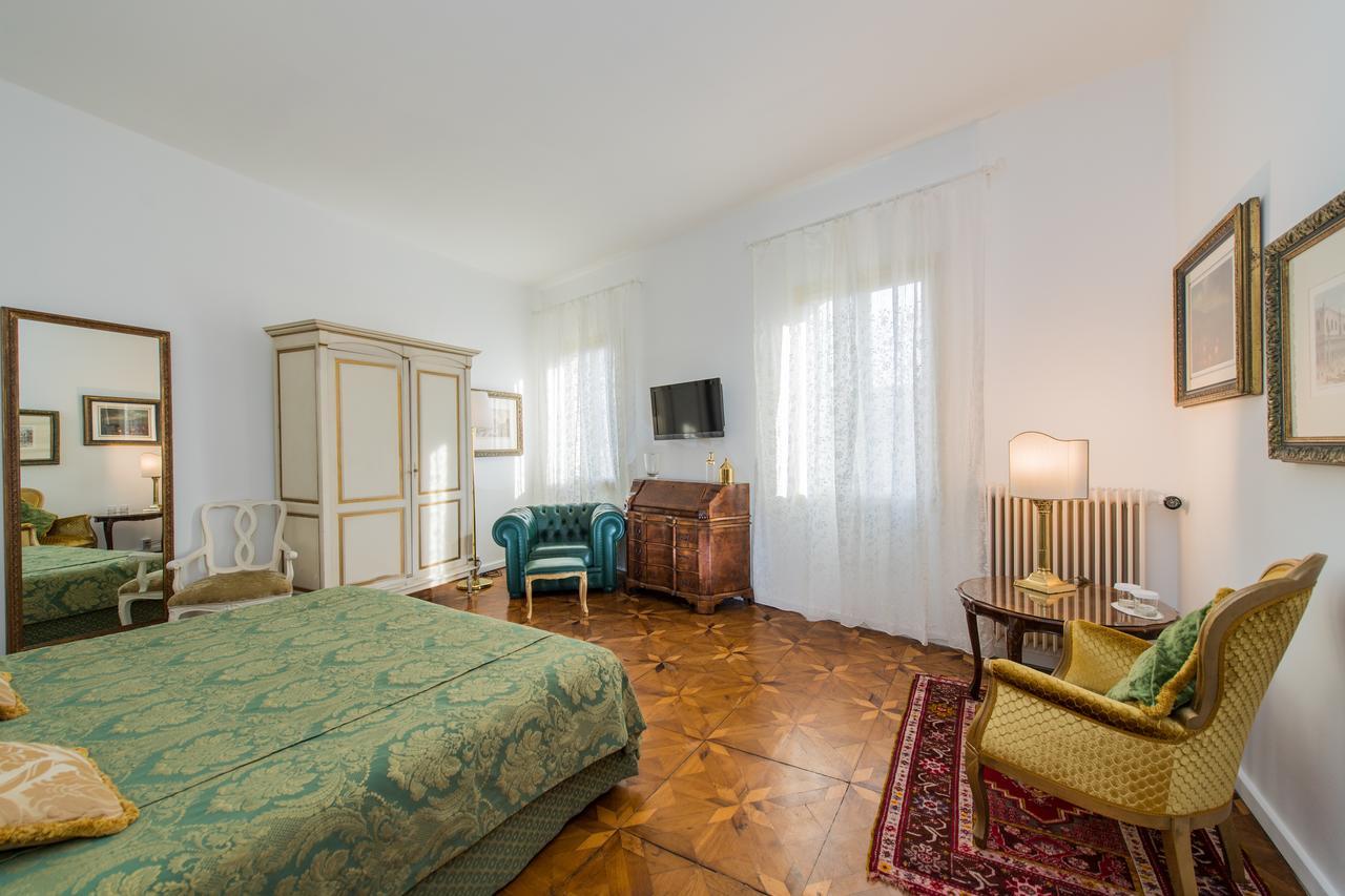 Savoia E Jolanda Apartments Venecia Exterior foto
